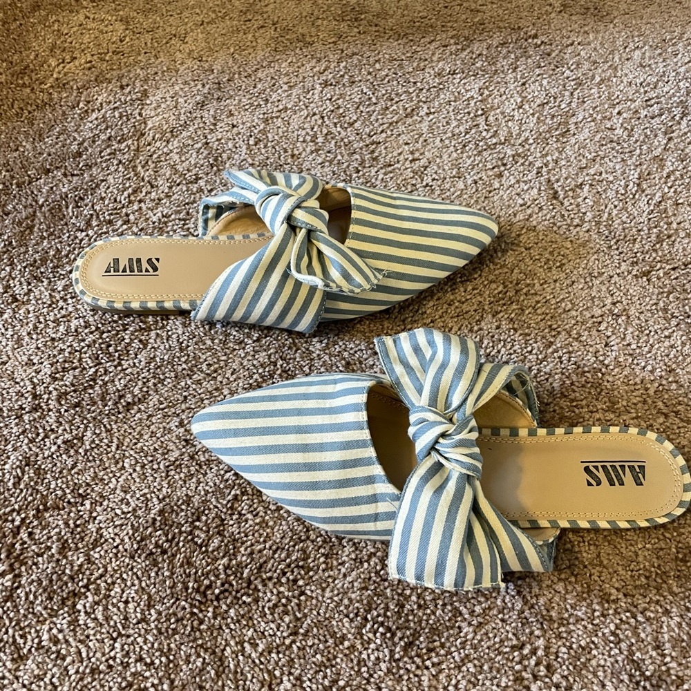 Mules - Picture 3 of 4
